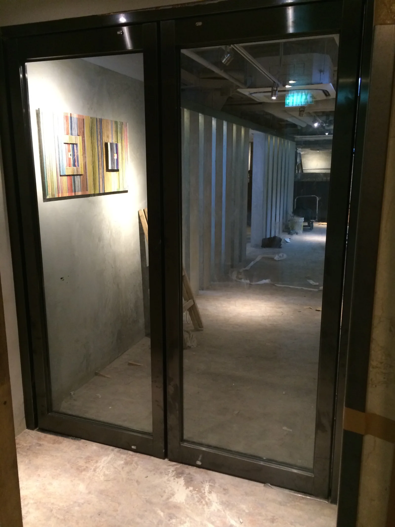 Glass and fire doors — Glass & Fire-rated Doors